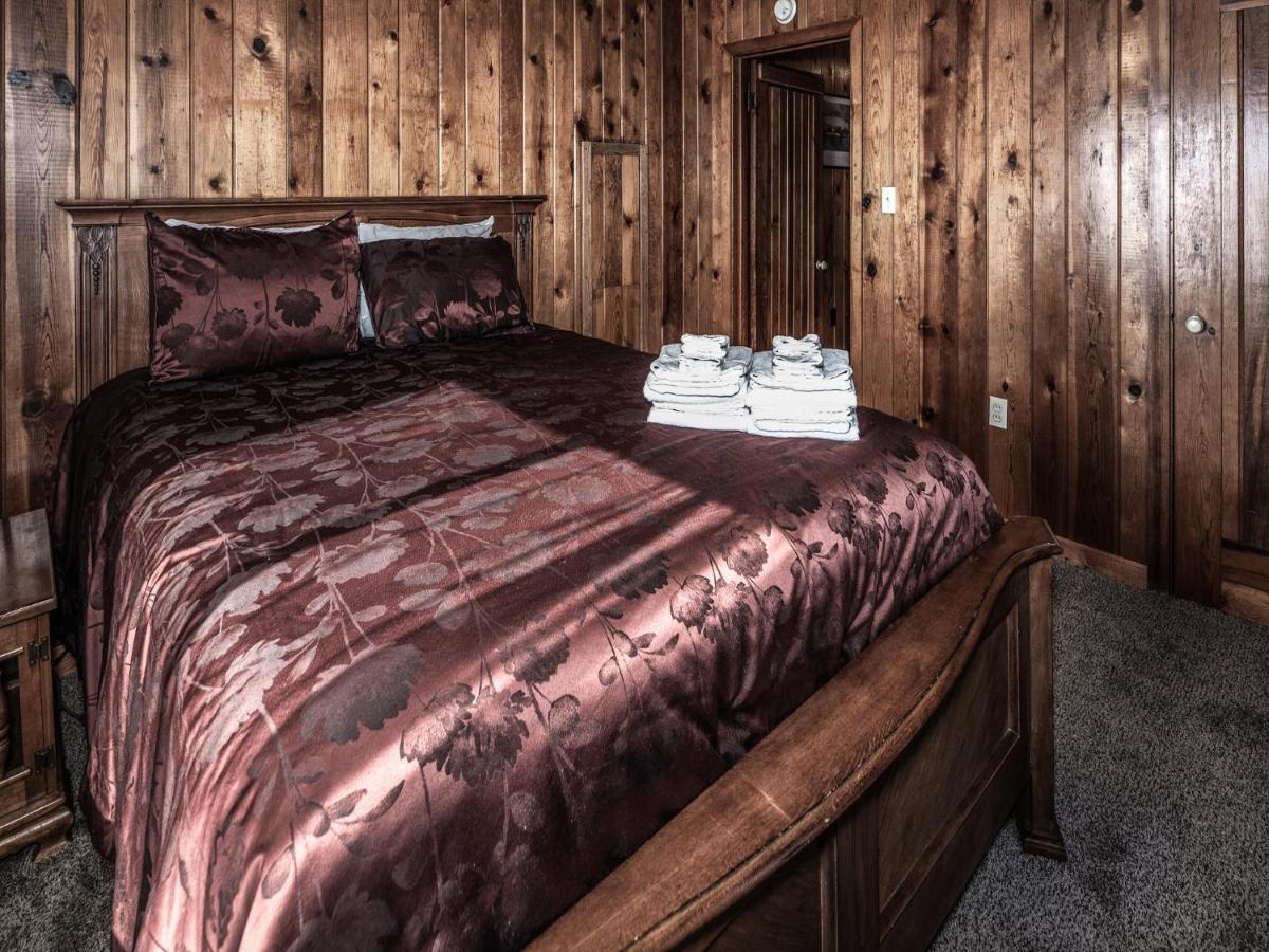 Alpine Cabin, 3 Bedrooms, Deck, Sleeps 8 Ruidoso Eksteriør bilde