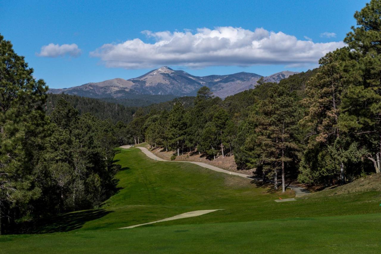 Alpine Cabin, 3 Bedrooms, Deck, Sleeps 8 Ruidoso Eksteriør bilde